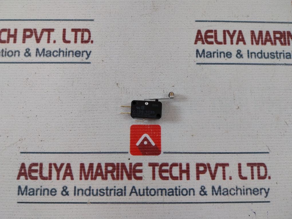 Lot Of 9X Omron V-156-1C25 Microswitch Roller Level Long 125-250Vac