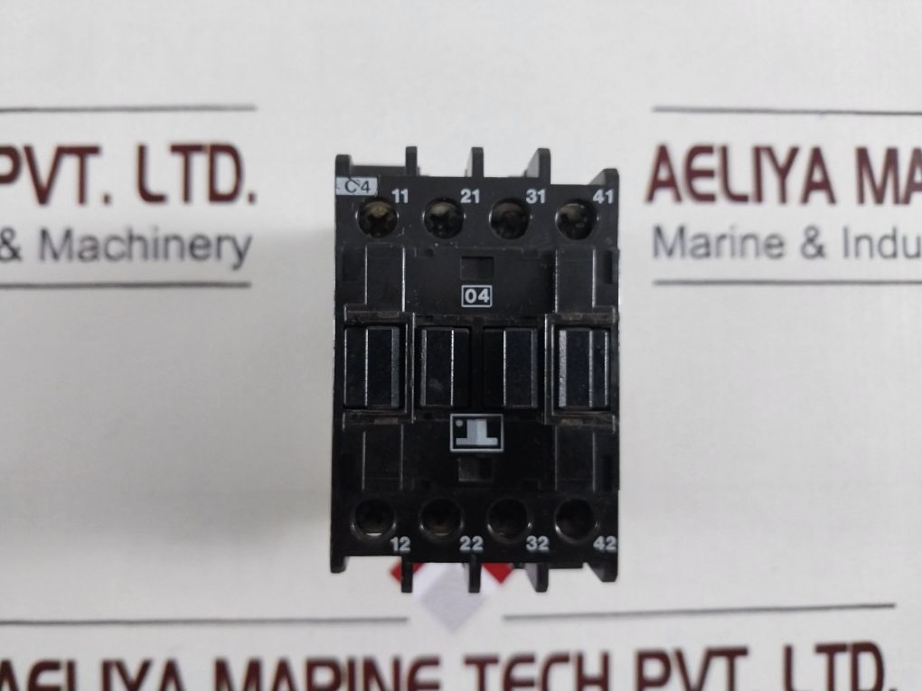 Lovato C4 Contactor 600V Ac 6A