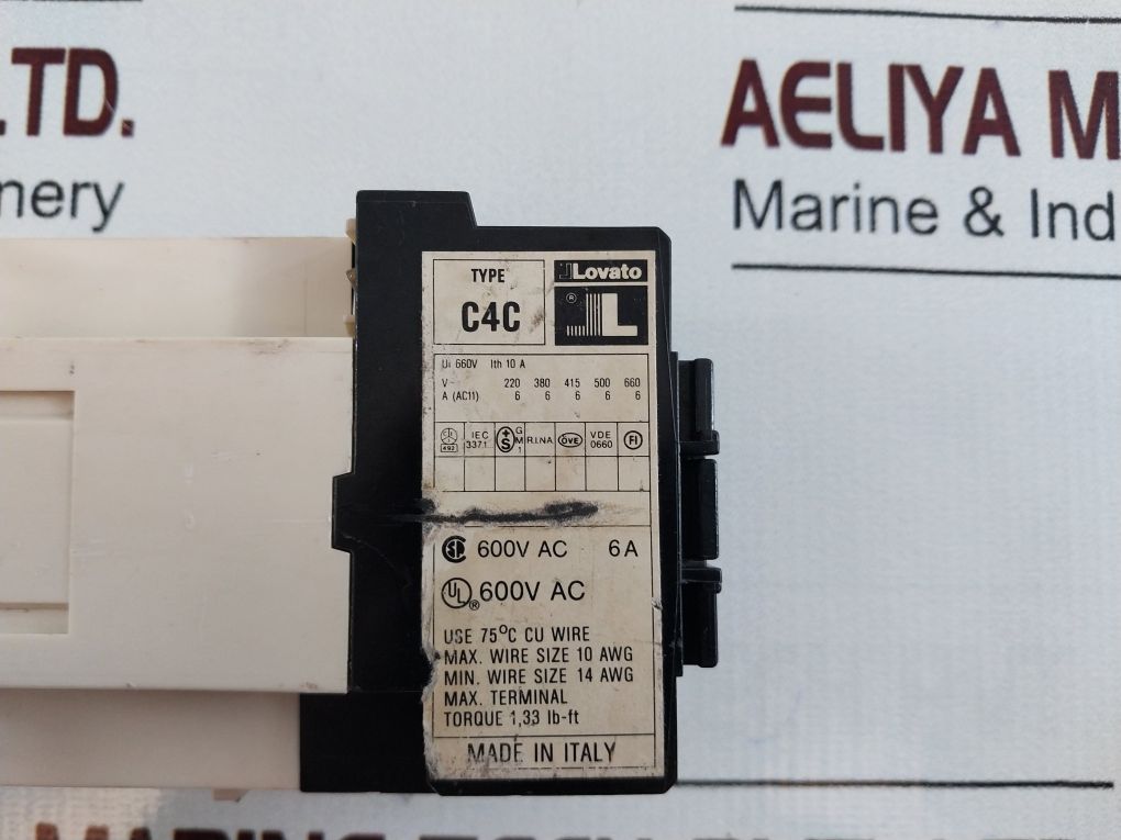 Lovato C4C Contactor 600V Ac 6A