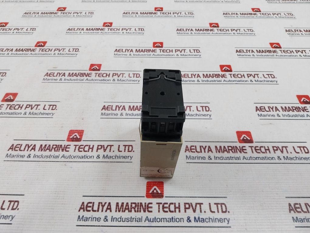 Lovato La3E Protective Relay With Base 10A 380Vac 50-60Hz