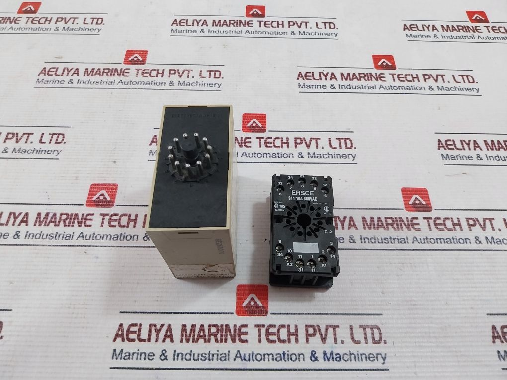 Lovato La3E Protective Relay With Base 10A 380Vac 50-60Hz