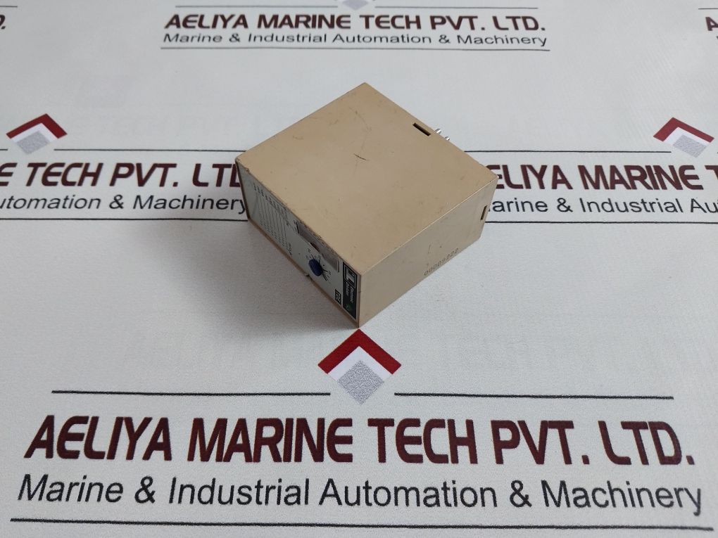 Lovato Tde Time Relay With Adjustable Delay On Release 0,1-1