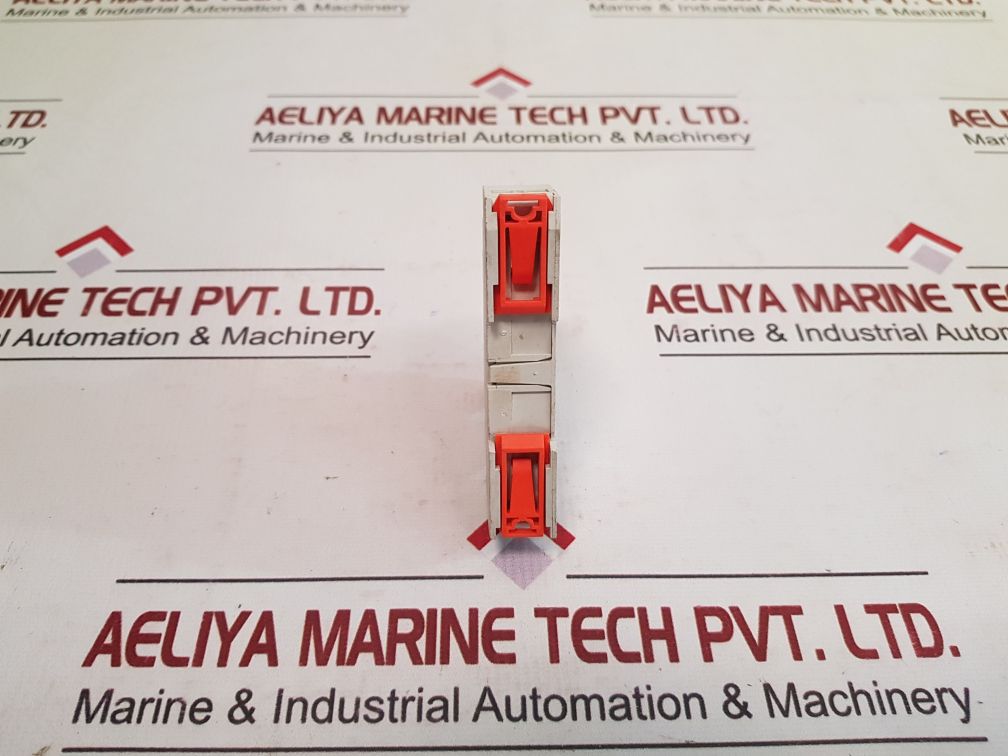 Lovato Tm Pl Time Relay 250Vac 8A Ac1