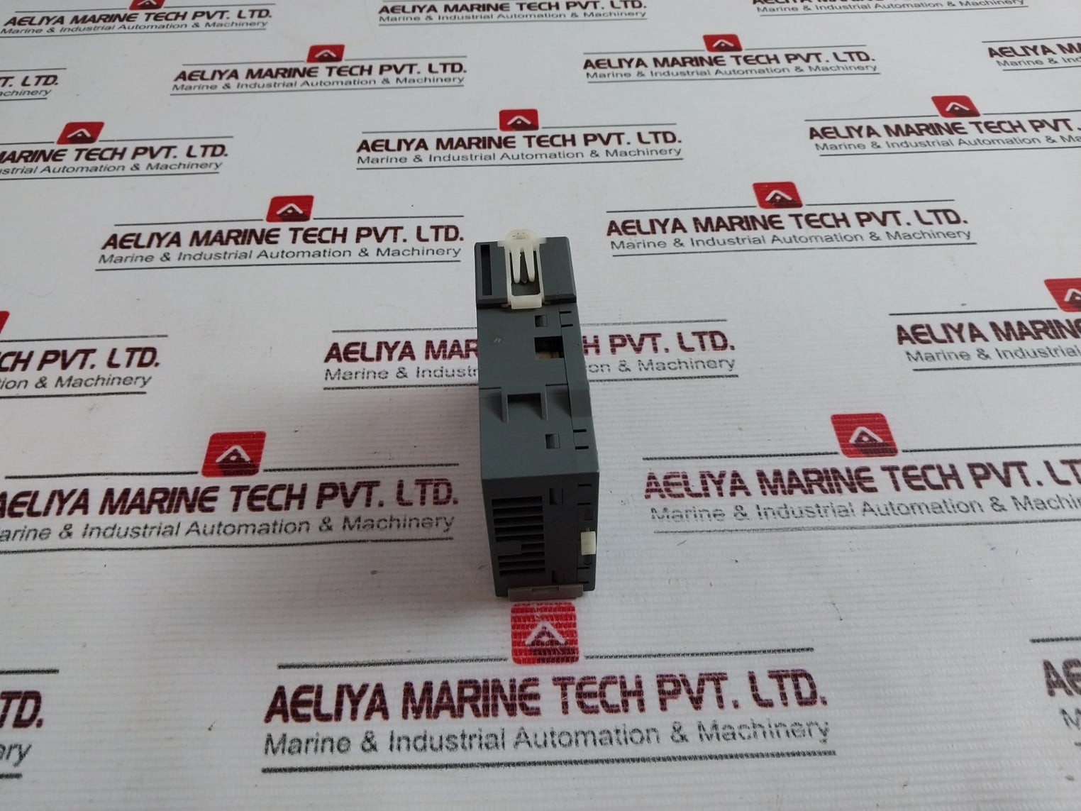 Ls Xbm-dr16S Plc 24V Dc 1A