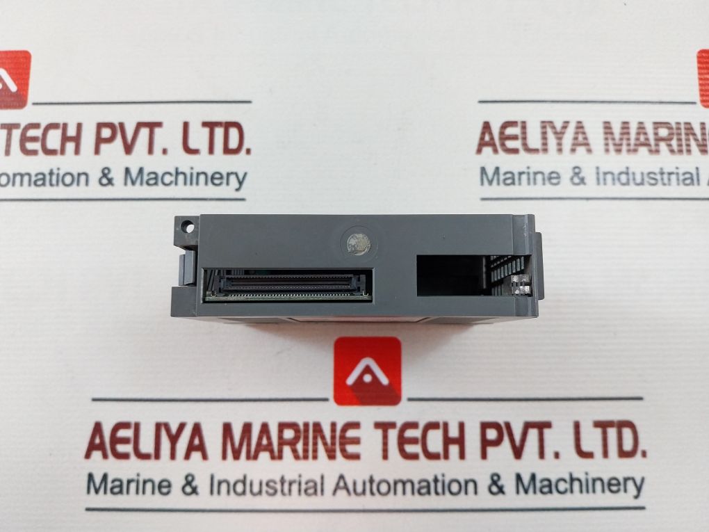 Ls Xgi-d22A Plc Input Module 24 Vdc