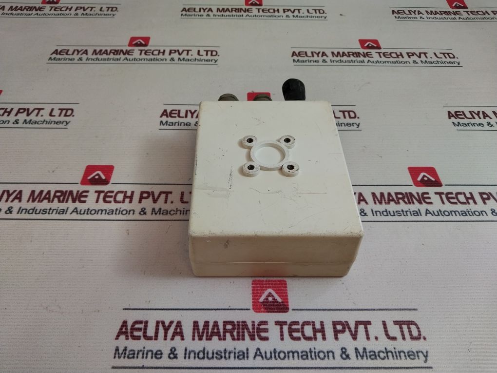 Lth Electronics Tcd 33 Conductivity Transmitter