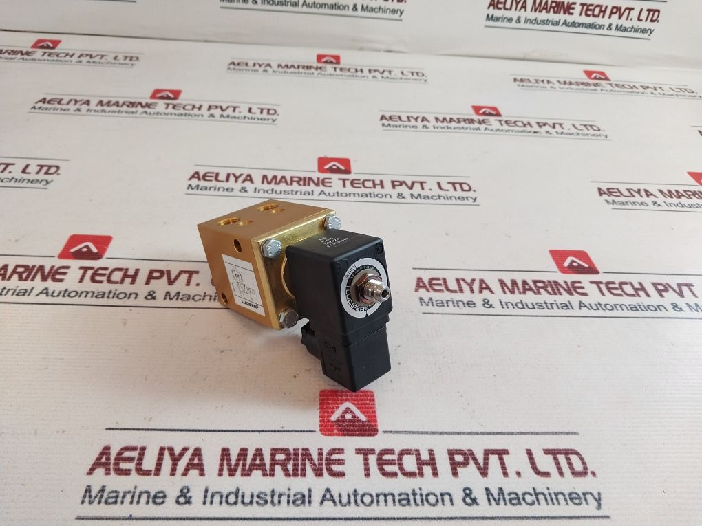 Lucifer 481865C2 F Solenoid Valve-complete