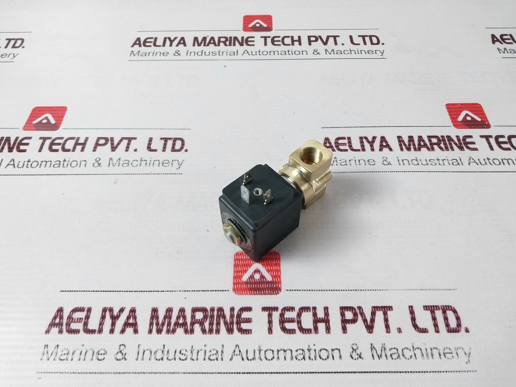 Lucifer 482993 Solenoid Valve 121K0442