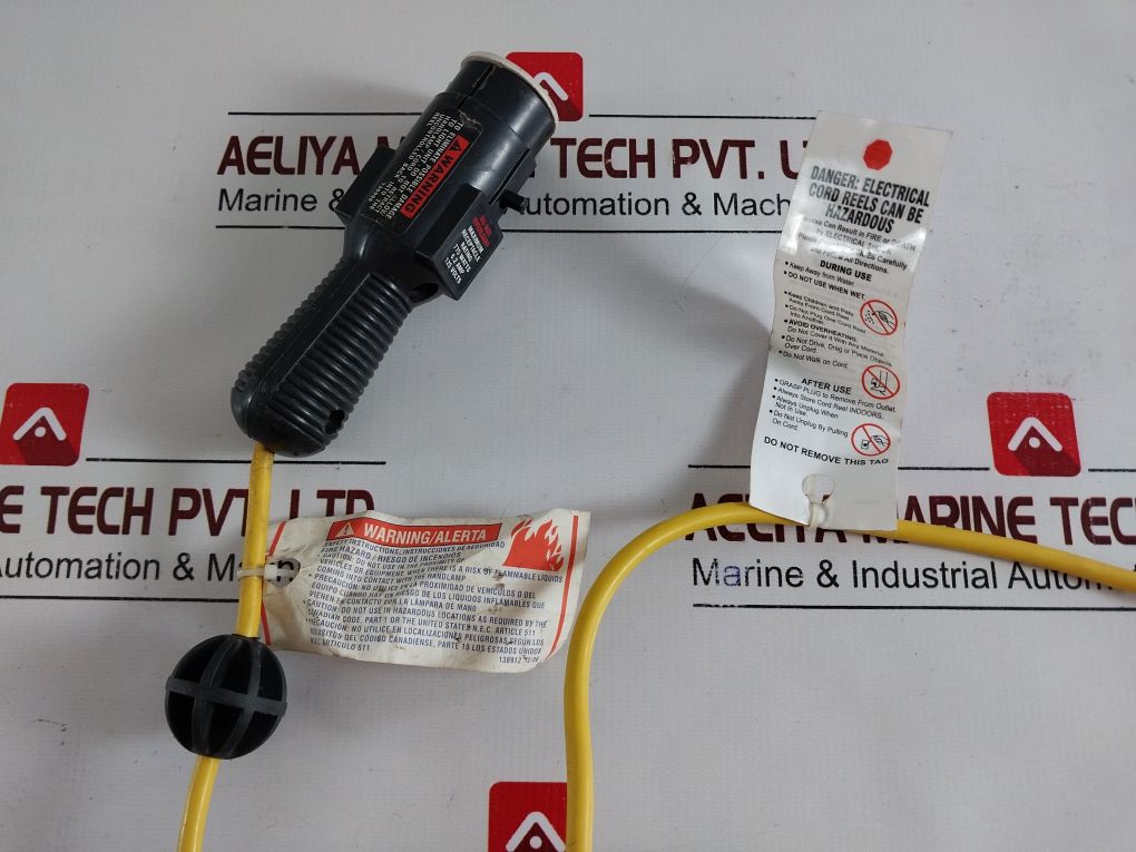 Lumapro 1A135E 20 Ft Cord Reel Light