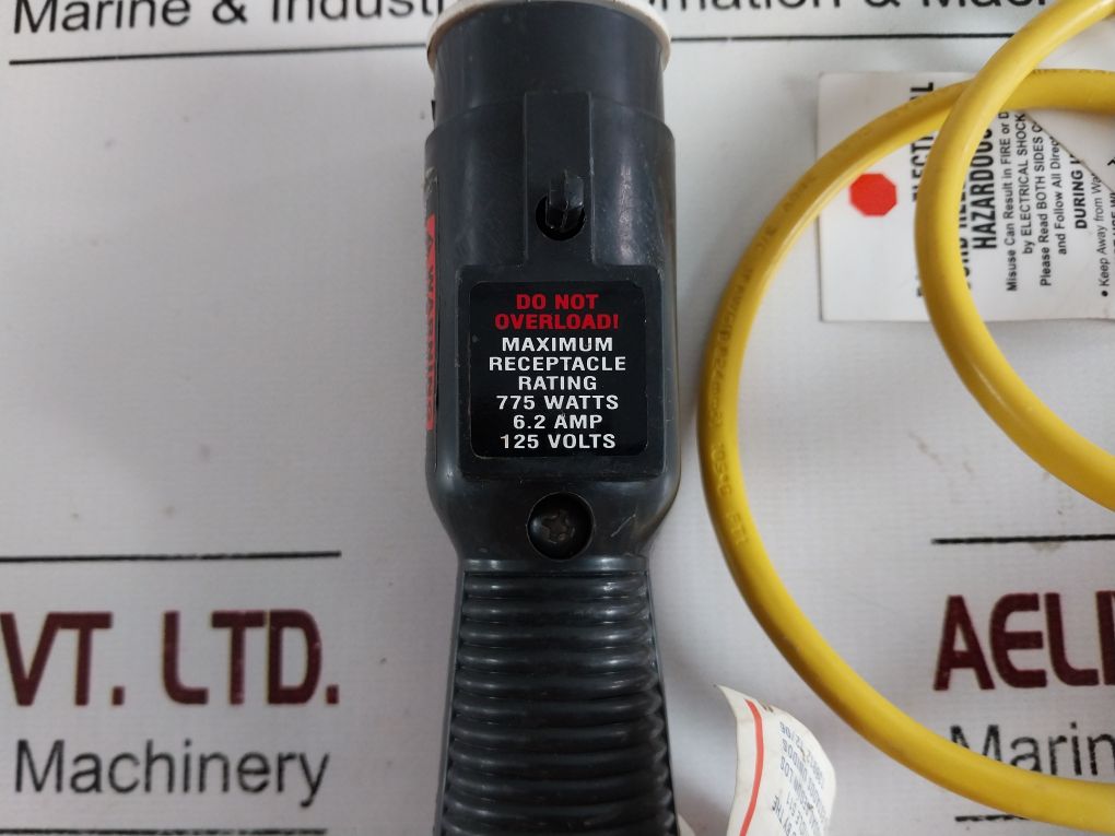 Lumapro 1A135E 20 Ft Cord Reel Light