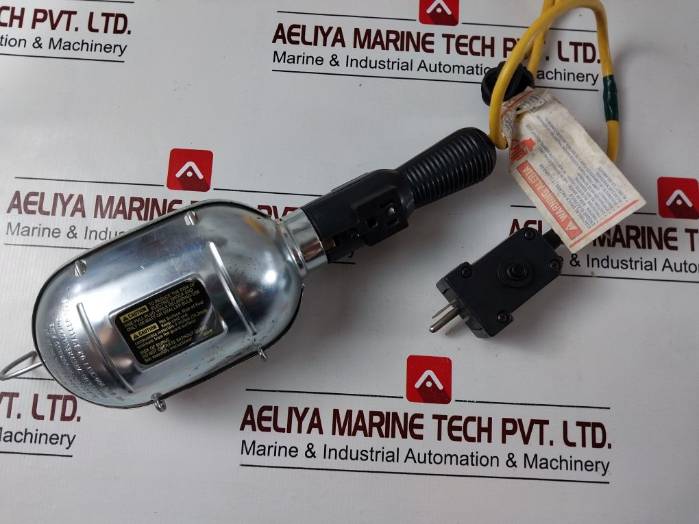 Lumapro 1A135E 20 Ft Cord Reel Light Free Shipping