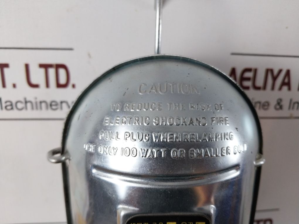 Lumapro 1A135E 20 Ft Cord Reel Light Free Shipping