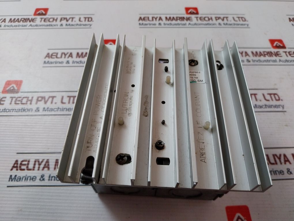 Lutron Grxpb6-8 Power Booster 50/60Hz 220-240V