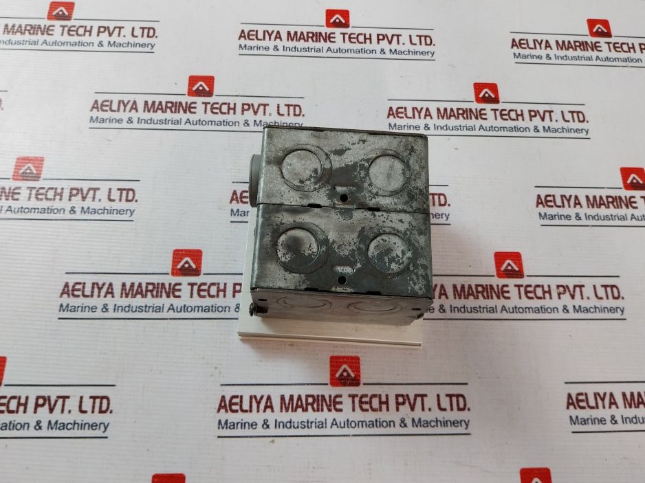 Lutron Grxpb6-8 Power Booster 50/60Hz 220-240V