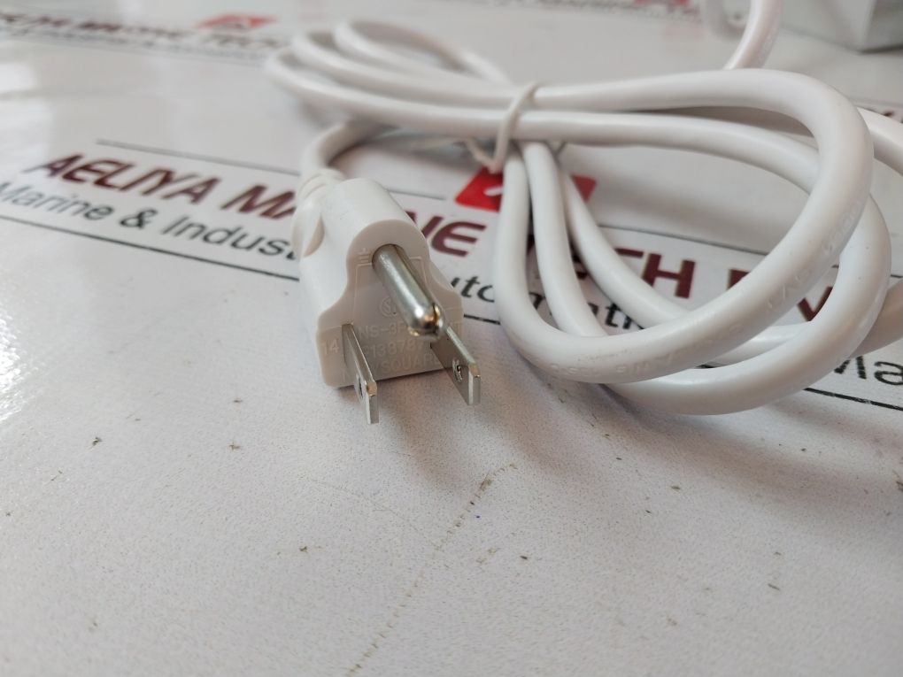 Luxo 16353Lg Light Grey Magnifier Light 120 Volt 60Hz