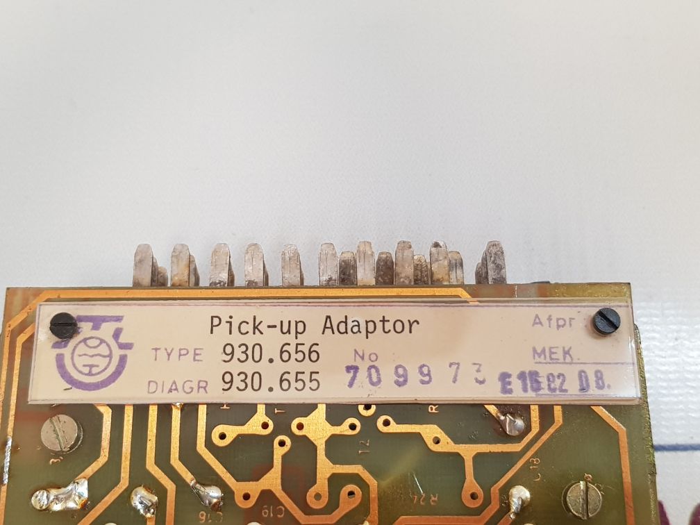 Lyngso 930.656 Pick-up Adaptor 930.613.002