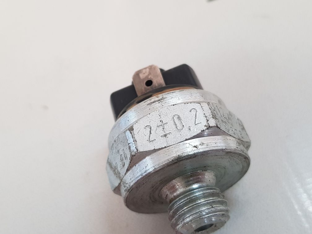 M12 X 1,5 Pressure Switch