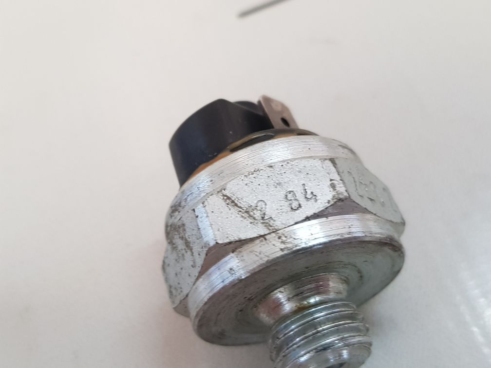 M12 X 1,5 Pressure Switch