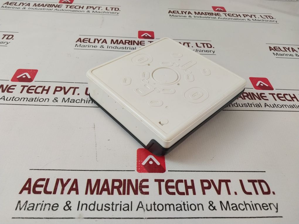 M200E-smb Surface Mounting Box