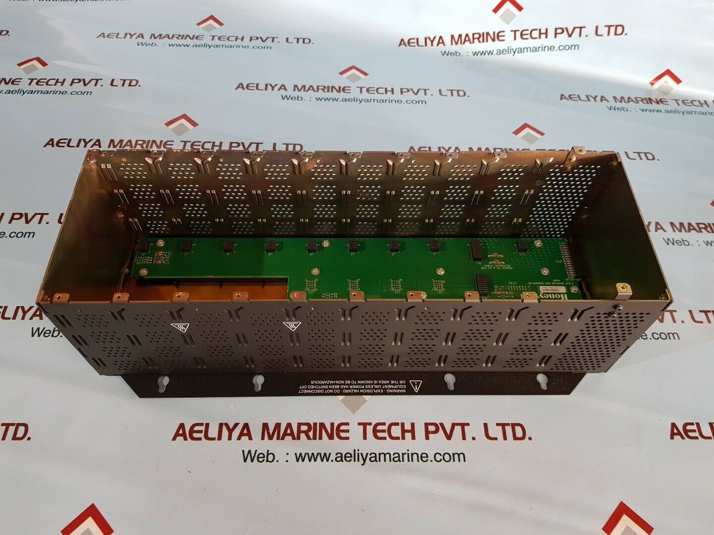 Honeywell 900r08-0101 8 i/o slot rack 5vdc/6a & 24vdc/2a