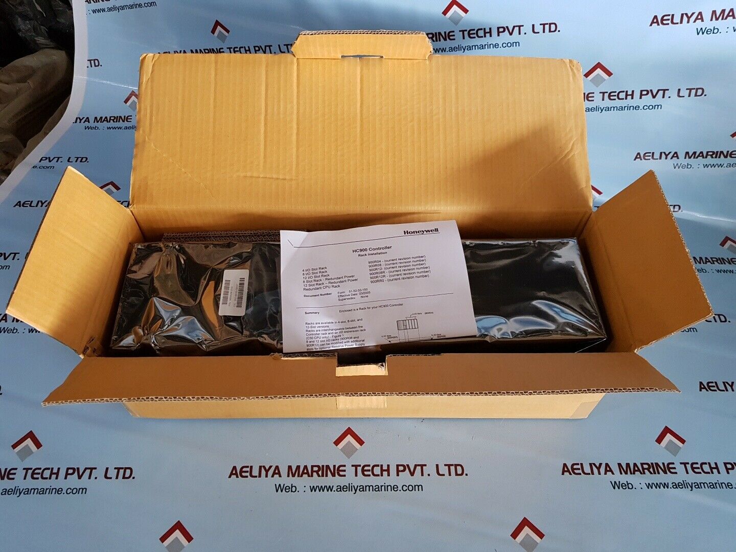 Honeywell 900r08r-0101 8 slot hc900 controller