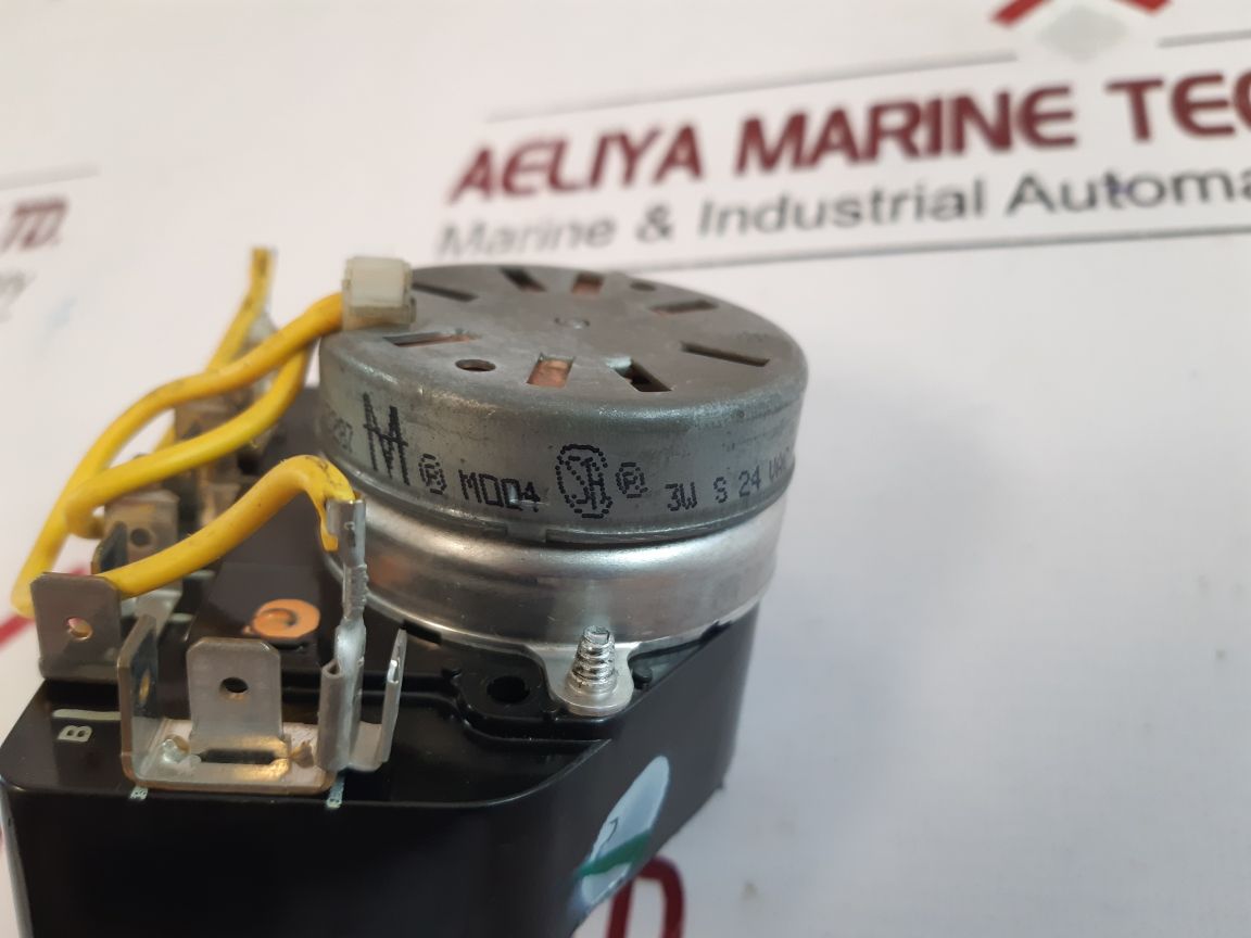 M481 Commercial Dryer Timer
