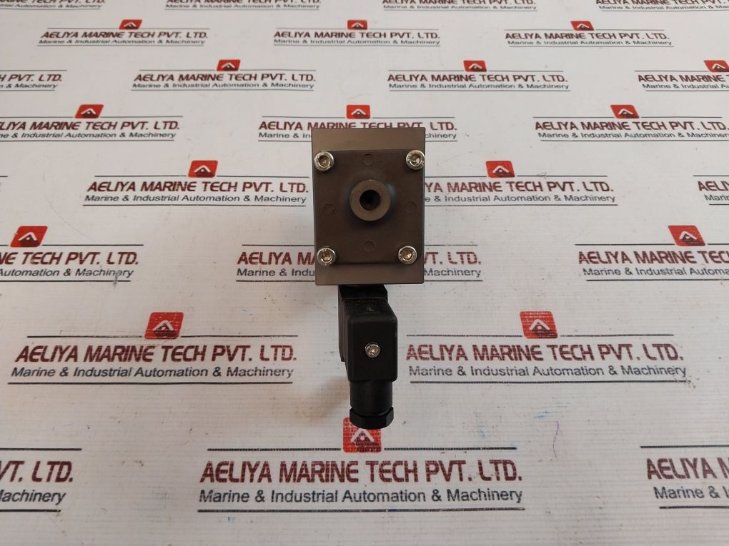 M&M 2Kah Solenoid Valve 110V 60Hz