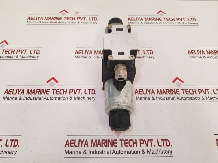 Mac Gregor 287 5949-803 Directional Control Valve