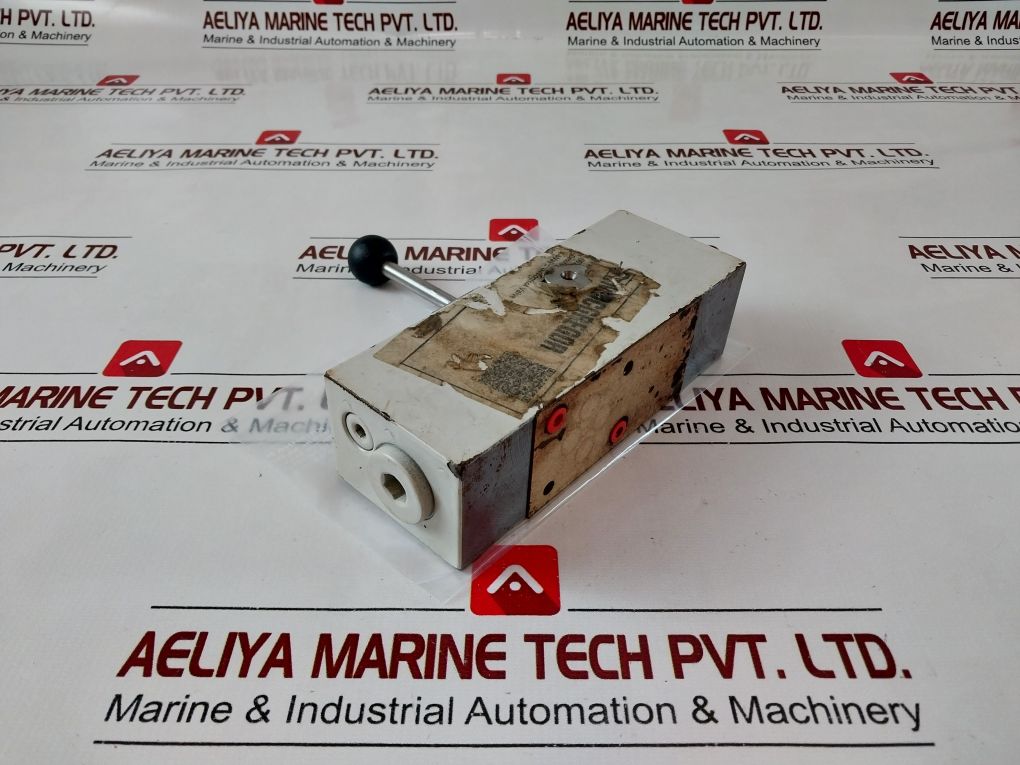 Macgregor 1Stb44112C1D Directional Control Valve 350Bar