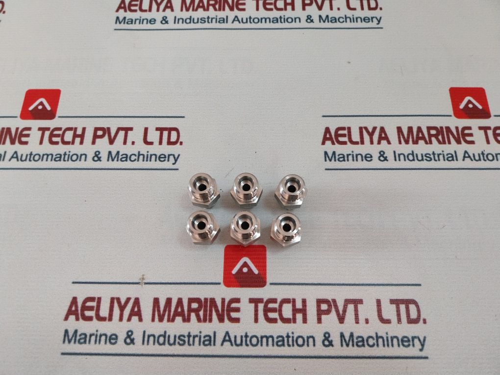 Lot Of 6X Macgregor 002553.20700 Male Stud Straight Coupling