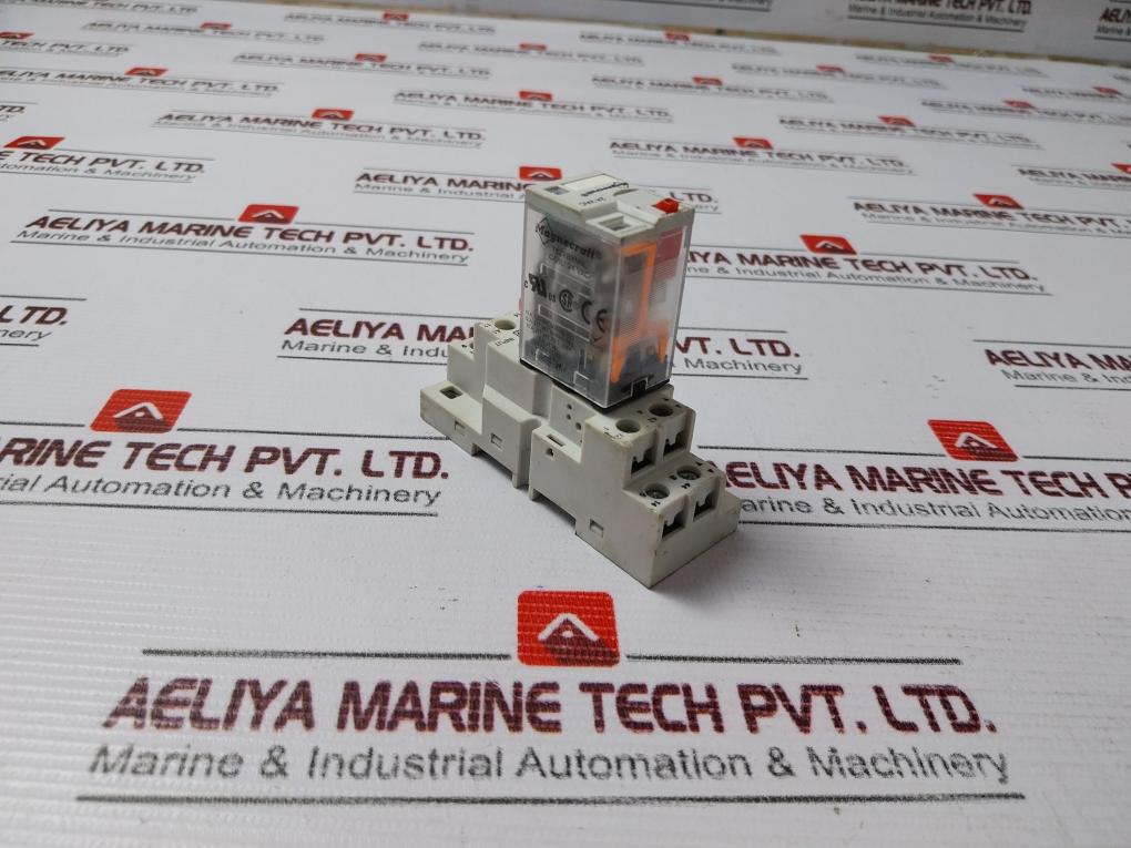 Magnecraft 782Xbxm4L Power Relay With Base 20A 300V