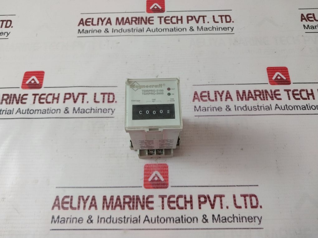 Magnecraft Tdrpro-5100 Time Delay Relay With Base