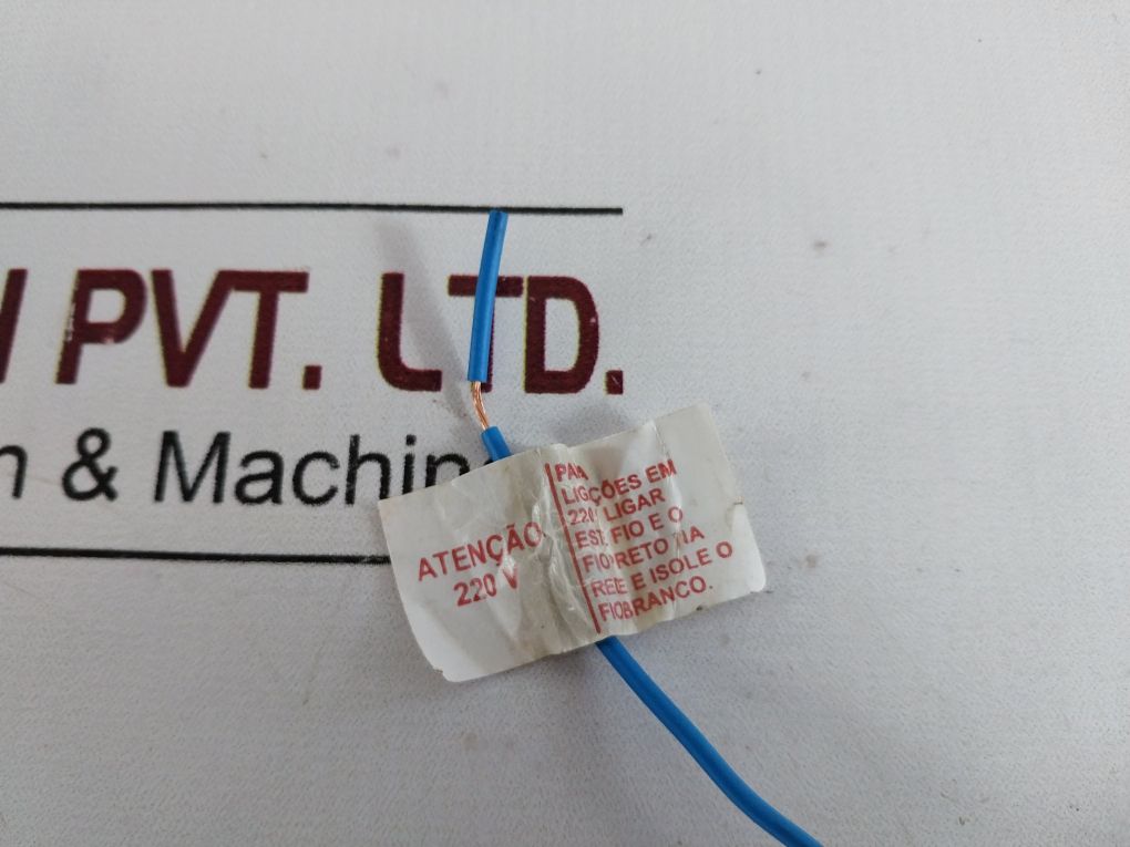 Magnetic 2 X 20 Af Tub Electronic Ballast 127/220V