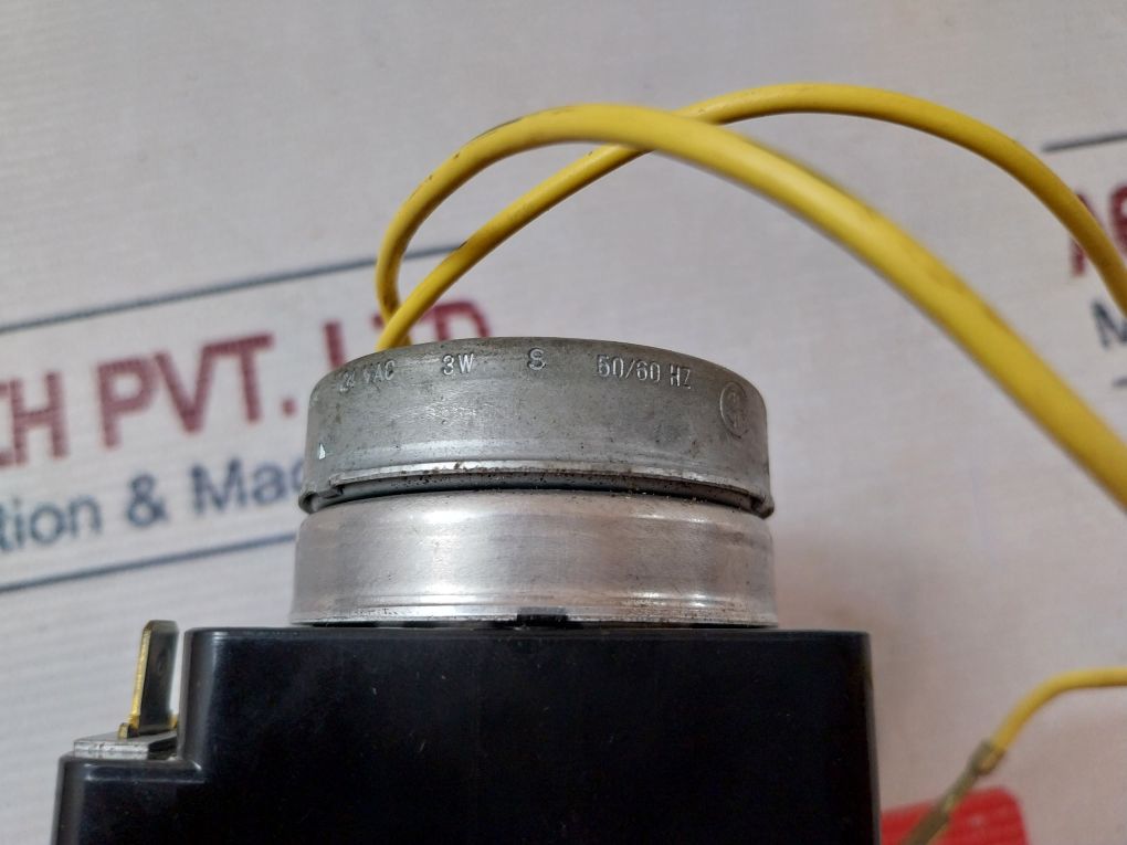 Mallory M451 Timer Switch 124025 25A 250Vac 50/60Hz
