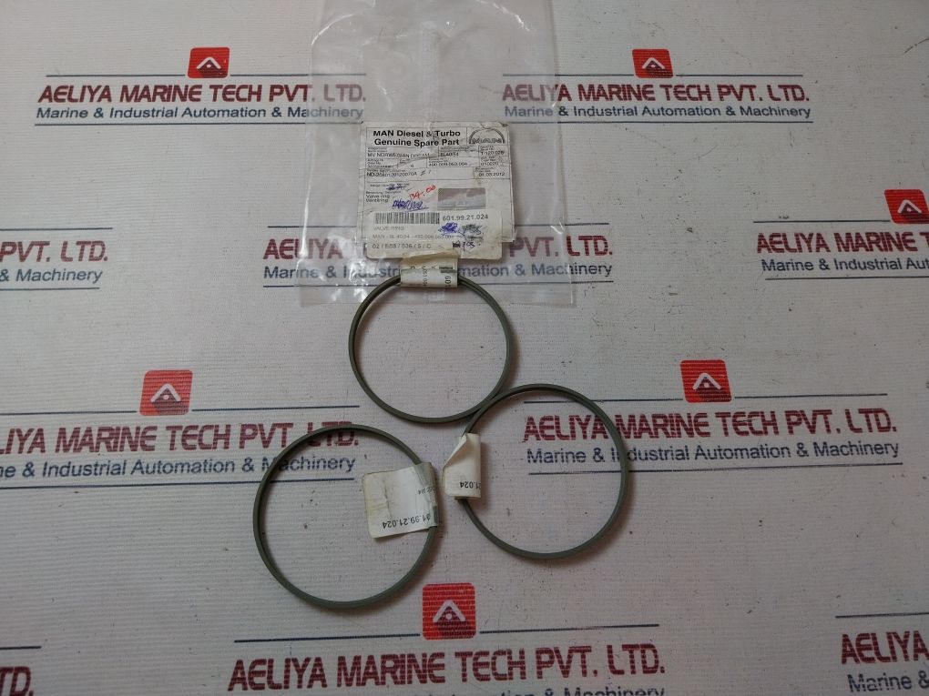 Lot Of 9X Man 8L 40/54 Valve Ring