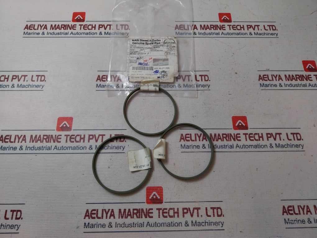 Lot Of 9X Man 8L 40/54 Valve Ring