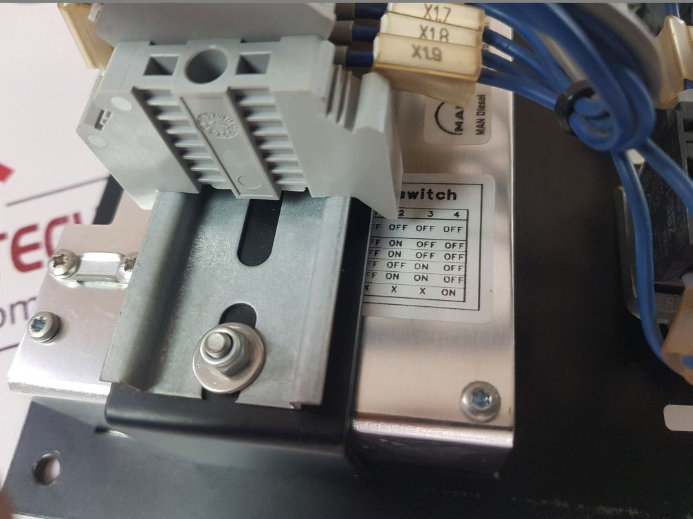 Man B&W 3171197-4 Hmi Panel Rev. 1.6
