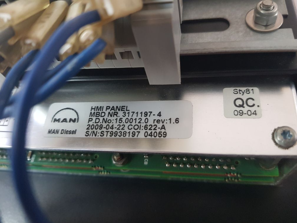Man B&W 3171197-4 Hmi Panel Rev. 1.6
