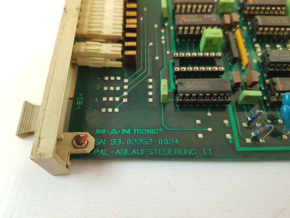 Man Tronic Pal_1