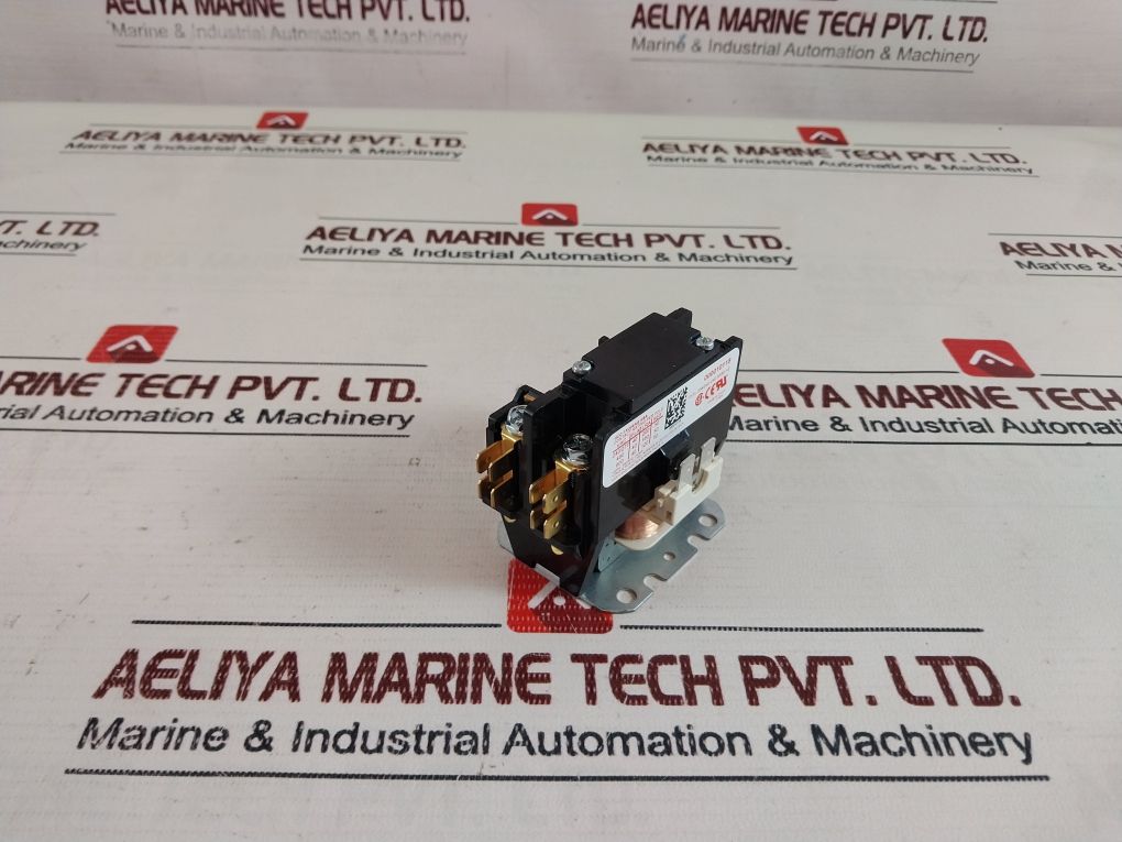 Manitowoc 20-0908-9 Contactor 1 Pole W/Shunt 556.11.00.080