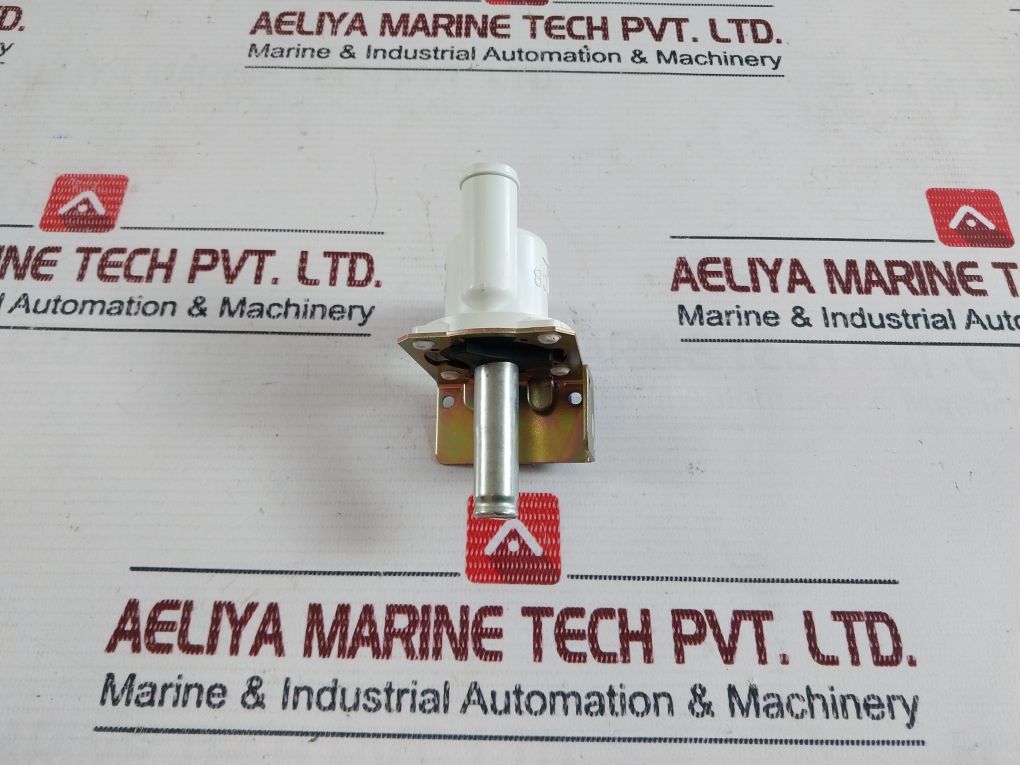 Manitowoc 24-0520-3 Dump Valve Body