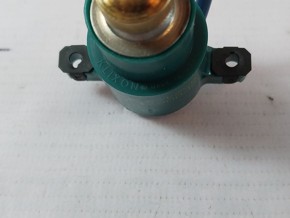 Manitowoc 23-5524-3 High Pressure Control Switch 105°C