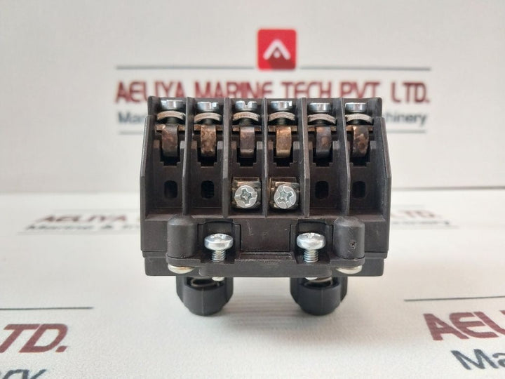Mannesmann Demag 874 668 44 Contact Block 9A 500V