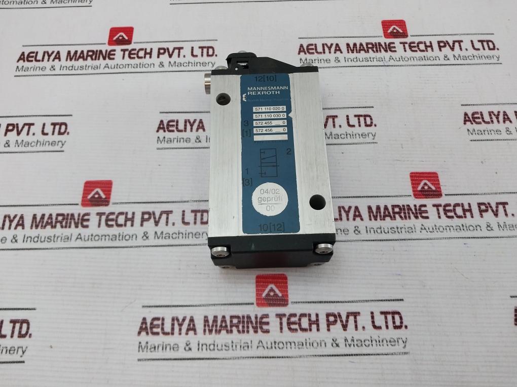 Mannesmann Rexroth 571 110 020 0 Pneumatic Valve 571 110 030 0