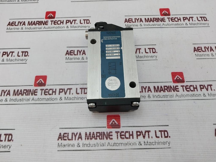 Mannesmann Rexroth 571 110 020 0 Pneumatic Valve 571 110 030 0