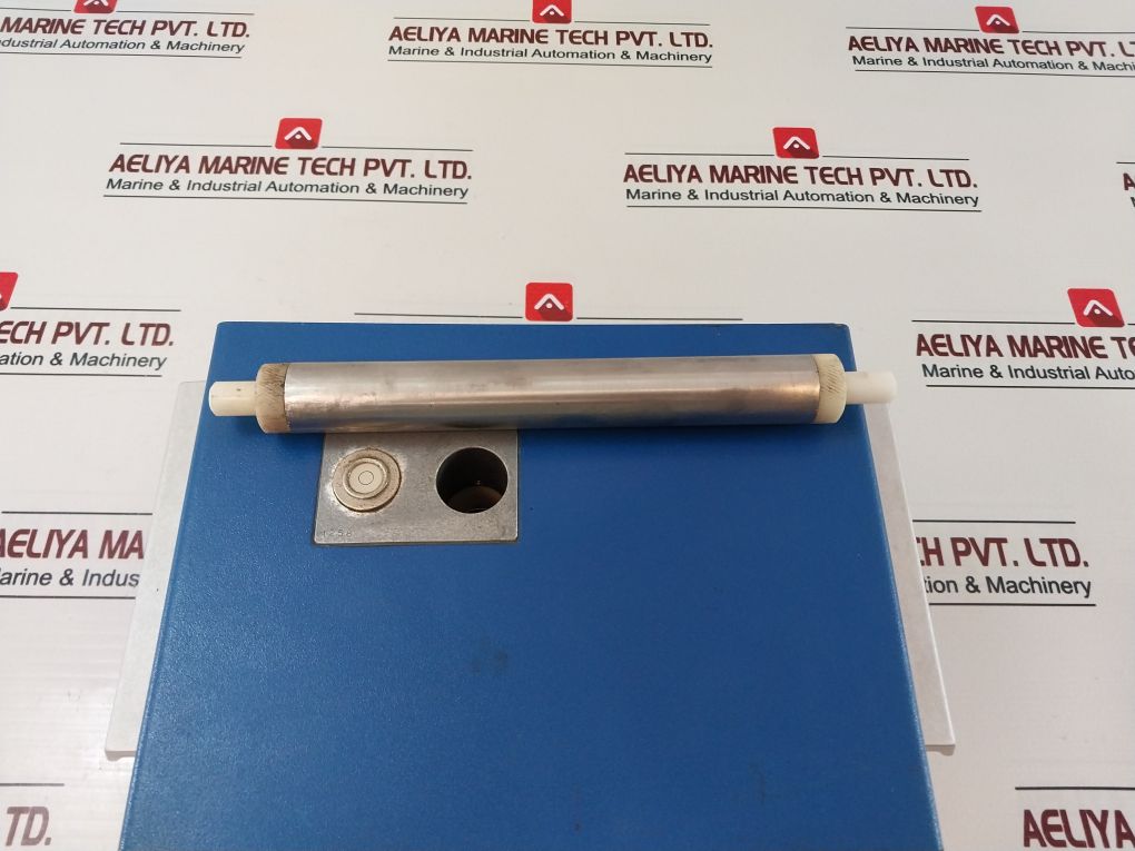 Mar-tec Viscomar Test Equipment Viscometer Maritimr 3-999Cst