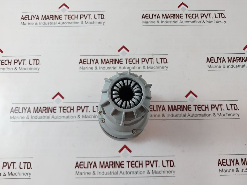 Marlanvil 6.235.6.P Socket