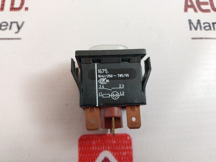 Marquardt 1675 Luminous Unipolar Push Button Switch 07Sb23R04