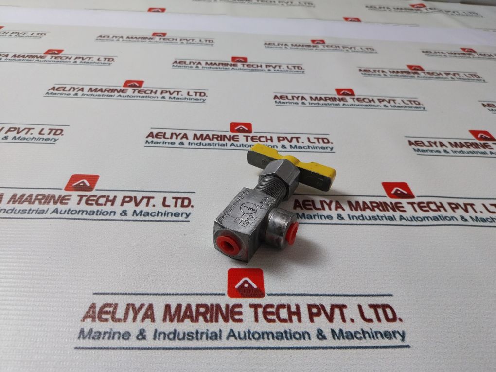 Marsh Instrument N1552 33 Needle Valve-1/8 Inch