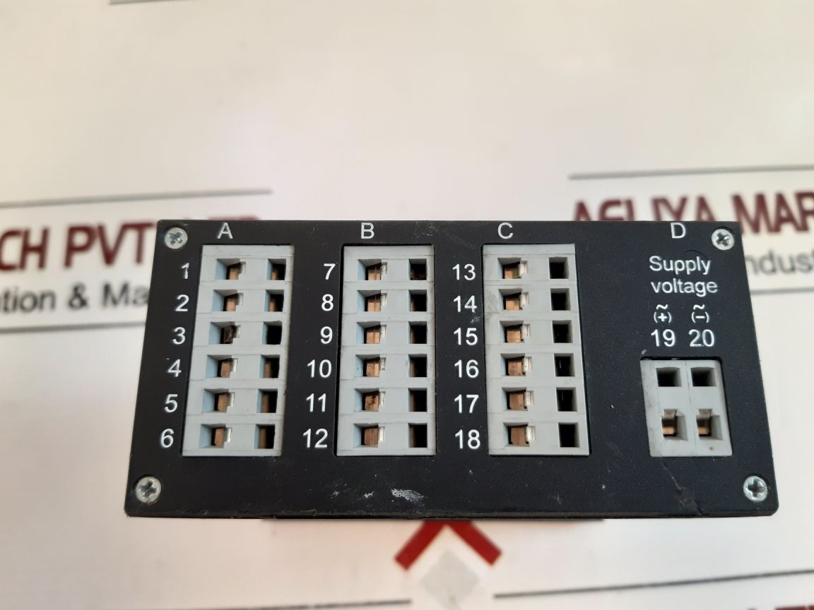 Martens Lf9648-3-2R-ao-0-00-µS/Cm Conductivity Panel Meter